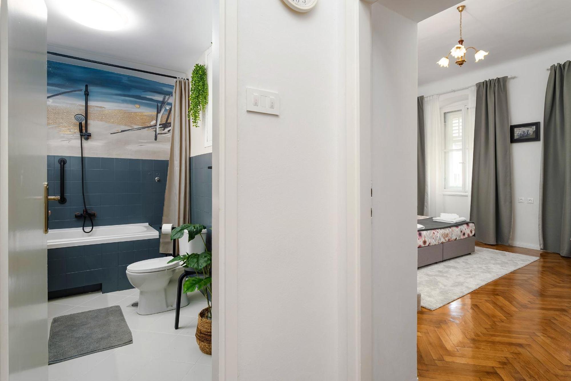 Romeo And Juliet Apartment With Balcony And Sea View Porec Ngoại thất bức ảnh